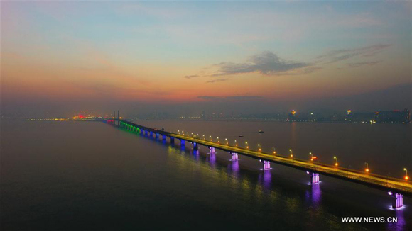 Aerial photo taken on Dec. 30, 2017 shows an artificial island of the Hong Kong-Zhuhai-Macao Bridge, south China's Guangdong Province.  (Xinhua/Liang Xu)