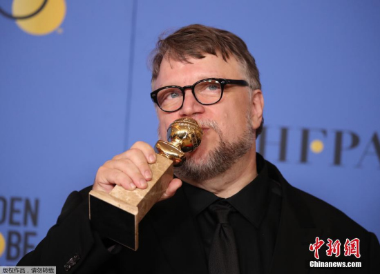 Guillermo del Toro with his Golden Globe award won for directing The Shape of Water. (Photo/Agencies)
