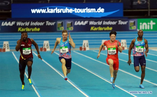 Su Bingtian (2nd R) of China competes during the Men's 60m final of the 2018 IAAF World Indoor Tour in Karlsruhe, Germany, on Feb. 3, 2018. Su Bingtian claimed the title with 6.47 seconds.(Xinhua/Luo Huanhuan)