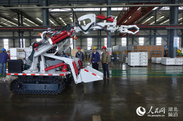 World's first new energy multifunctional explosion-proof vehicle. (Photo/People.cn)