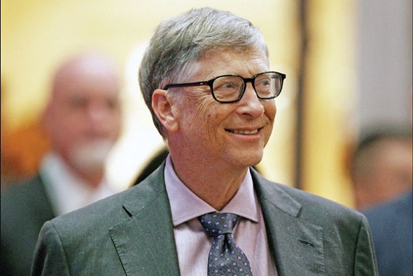 Bill Gates is the only nonacademic foreign academician elected this year to the Chinese Academy of Engineering, one of China's top scientific think tanks. (Zhu Xingxin / China Daily)
