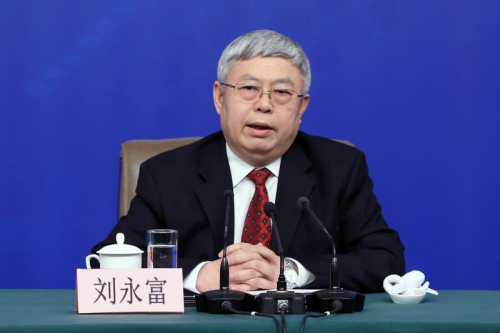 Liu Yongfu, director of the State Council Leading Group Office of Poverty Alleviation and Development, meets the press on Wednesday. (Photo by Wang Zhuangfei/chinadaily.com.cn)