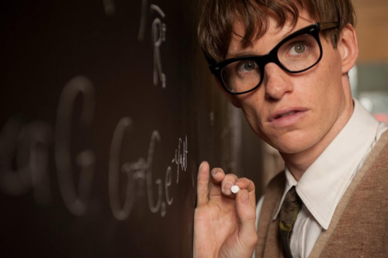 Eddie Redmayne as Stephen Hawking in the biopic "The Theory of Everything." /Photo via mtime.com