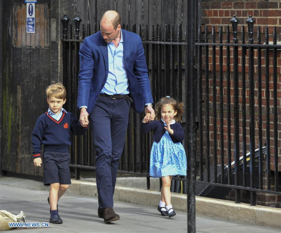 Britain's Prince William (2nd L), Duke of Cambridge arrives with Prince George (1st L) and Princess Charlotte (2nd R) to visit Britain's Catherine, Duchess of Cambridge, who has given birth to a baby boy at St Mary's Hospital in London, Britain, on April 23, 2018. Princess Kate on Monday gave birth to a boy, her third child, who is the fifth in line to the British throne. (Xinhua/Stephen Chung) 
