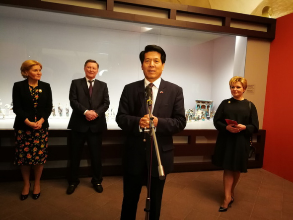 Li Hui, Chinese ambassador to Russia, gives a speech at the opening ceremony of the Ming Dynasty: The Glory of an Era of Intellectuals exhibition at the Kremlin in Moscow, April 16, 2018. (Photo/Chinaculture.org)