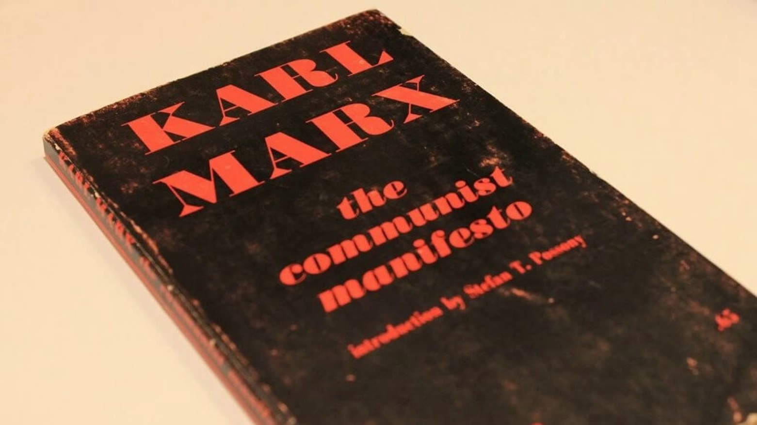 Xi: Chinese Communists committed to constant development of Marxism