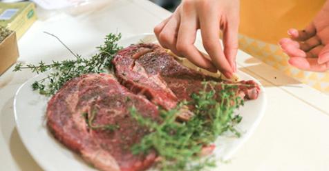 Chinese rocket scientists design meat 'freshness sniffer'