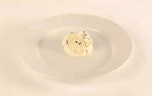 New U.S. regulation takes on obesity, orders menus to list calories