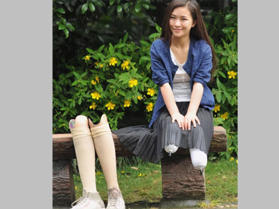 10 years after earthquake, dancer is an inspiration to many