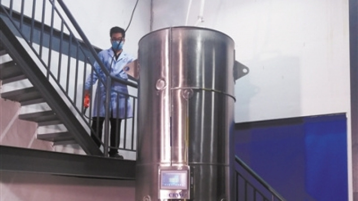 Woman's frozen body preserved for one year