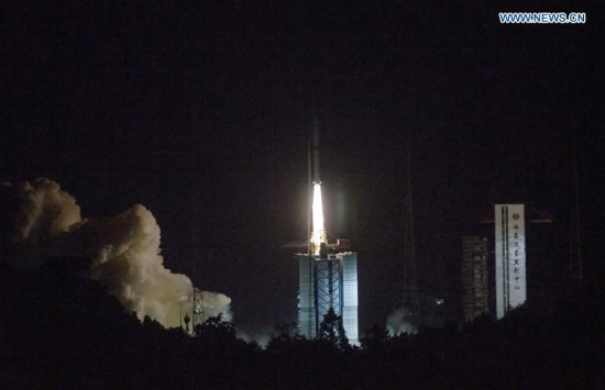 A Long March-4C rocket carrying a relay satellite, named Queqiao (Magpie Bridge), is launched at 5:28 a.m. Beijing Time from southwest China's Xichang Satellite Launch Center, May 21, 2018.(Xinhua/Cai Yang)