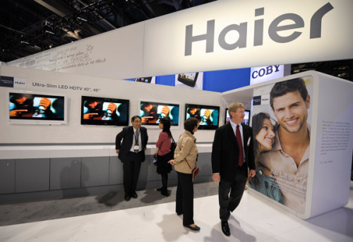 People visiting Haiers pavillion at the 2010 International Consumer Electronics Show in Las Vegas. 