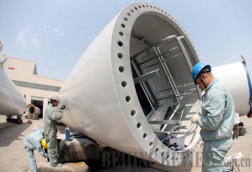 Made in China: a wind tower plant in Nantong, east China's Jiangsu Province (Photo: CFP) 