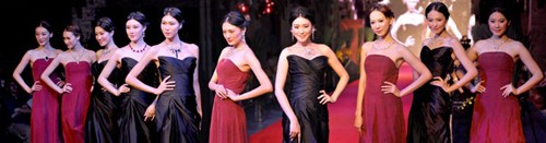 Models display jewelry pieces designed by TTF, a Shenzhen-based jeweler. Provided to China Daily