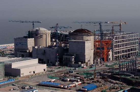 Photo taken on December 28, 2010 shows the Ningde nuclear power plant under construction in South China's Fujian Province. China's first self-developed one-million-kilowatt full-scope simulator of nuclear power plant was put into operation here Tuesday. 