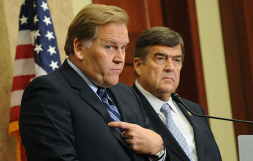 House Intelligence Chairman Mike Rogers (left) and ranking member (Representative) Dutch Ruppersberger speak at a news conference releasing their report on alleged national security threats posed by Chinese telecommunications companies Huawei and ZTE on Capitol Hill in Washington DC on Oct 8. However, the negative comment about China's multinationals in some countries fails to dampen the enthusiasm of ambitious Chinese investors eyeing overseas markets. [Photo/China Daily]