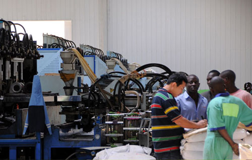 A shoe factory in a Chinese industrial park in Uganda. In 2005, Chinese investment in Uganda was limited to a few hotels and restaurants. But within just five years, China had become the country's second-biggest trading partner after the United Kingdom. [Photo/Xinhua] 