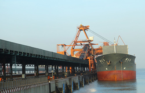 Huanghua Port in Cangzhou. [Photo by Zou Hong / China Daily]