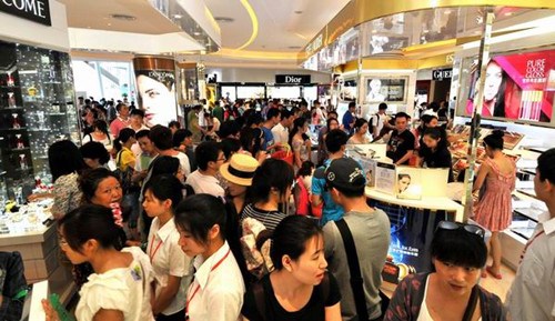 Over the next 10 years, consumption will overtake investment to become the most powerful engine of China's economy.[Photo/ China Daily]