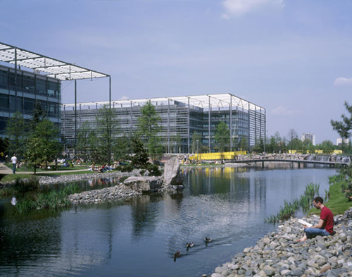 A section of Chiswick Park in London. China Investment Corp is reported to be among a trio of Asian investors vying to buy the 800 million pound ($1.3 billion) office complex. GETTY IMAGES