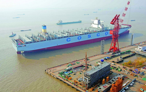 A China Ocean Shipping (Group) Co container ship at a port in Nantong, Jiangsu province. [Photo / China Daily]