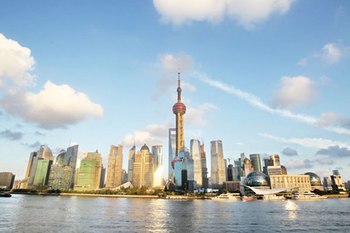 The skyline of Shanghai's Pudong district. The Shanghai property tax model covers only buyers of second homes. [Photo/China Daily]