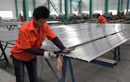 China imported 17,500 tons of seamless steel pipes in April, and up to 46.9 percent came from the European Union, according to Chinese customs figures. [Photo/Provided to China Daily]