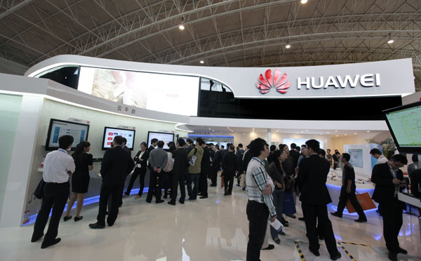 Huawei Technologies Co Ltd unveiled on Thursday a series of switch products, which the company hopes will add sales momentum to its enterprise network products. [Photo/Provided to China Daily]