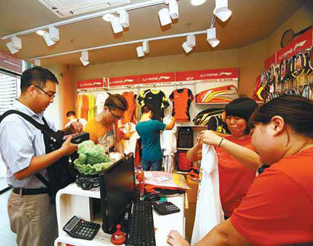 Li Ning Co Ltd's inventory turnover ratio fell to less than seven months from nine months at the end of 2011. Same-store sales at its direct-sale stores grew 9 percent in the first half. Provided to China Daily