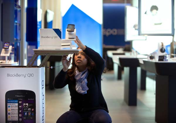 Among the top potential buyers of BlackBerry, Lenovo and Huawei are the most likely because they are willing to enter the global consumer electronics market, experts said. Galit Rodan/For China Daily