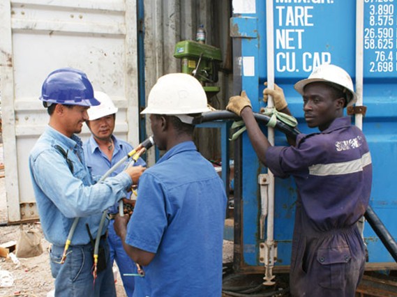 Sinohydro Corp Ltd now has its first China-educated Angolan graduates working on construction sites in their home country and elsewhere. Provided to China Daily  