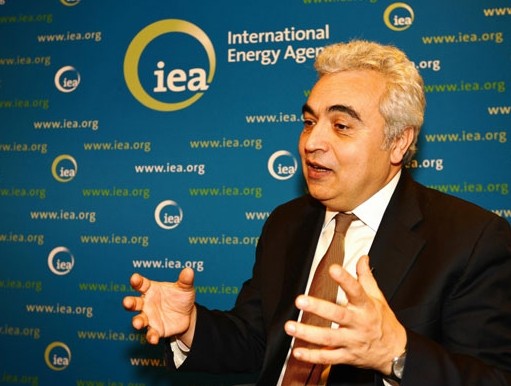 The exploration of shale gas is a revolution, and is changing global energy picture, chief economist of the International Energy Agency Fatih Birol said in a recent interview with Xinhua. [Xinhua]  