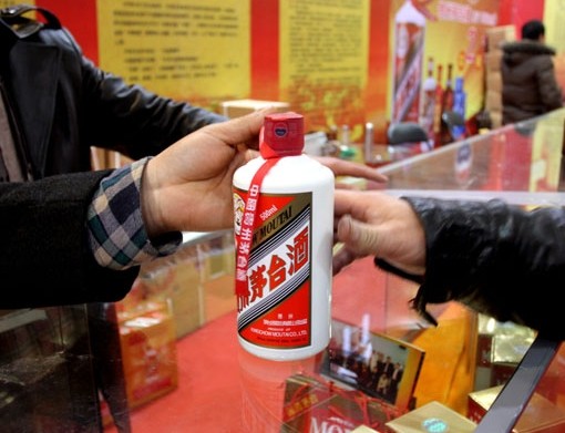Kweichow Moutai Co Ltd plans to expand production to 100,000 tons this year, up 25 percent year-on-year, said the company's chairman. Provided to China Daily   