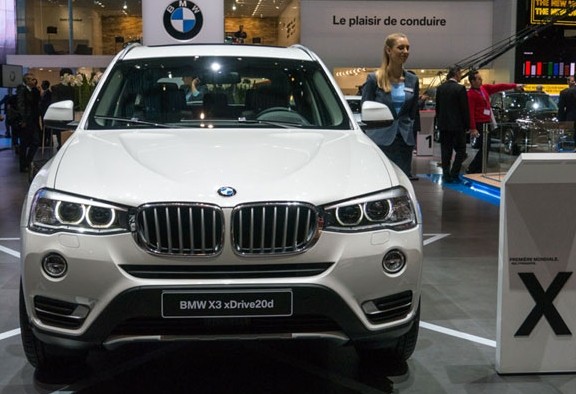 BMW X3 xDrive is pictured at its world premiere on March 5, 2013 during the Geneva International Motor Show in Switzerland. [Hao Yan / chinadaily.com.cn]   