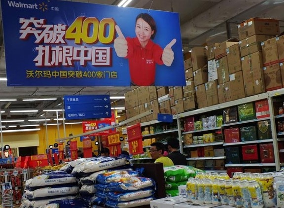 A Walmart stores is shown in Yichang, Hubei province, last October. Liu Yunfeng / For China Daily  