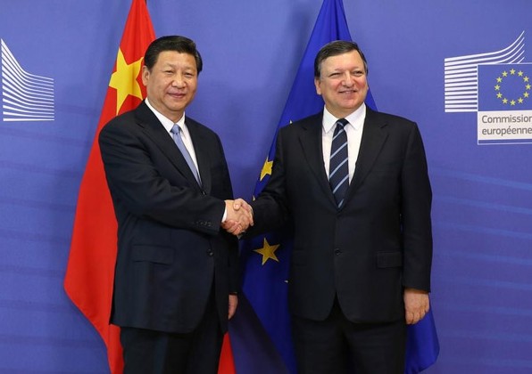 Chinese President Xi Jinping (L) meets with Jose Manuel Barroso, president of the European Commission, in Brussels, Belgium, March 31, 2014. [Photo/Xinhua]