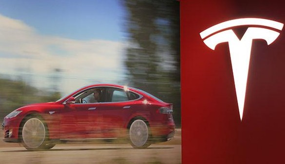 The Tesla logo is pictured on Feb 5, 2014 in its first Chinese mainland show room in Beijing. [Hao Yan / chinadaily.com.cn]  