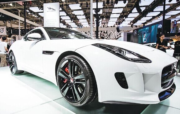 China is expected to surpass the US in luxury car sales by 2016, according to the latest industry study by PricewaterhouseCoopers. Photos provided to China Daily