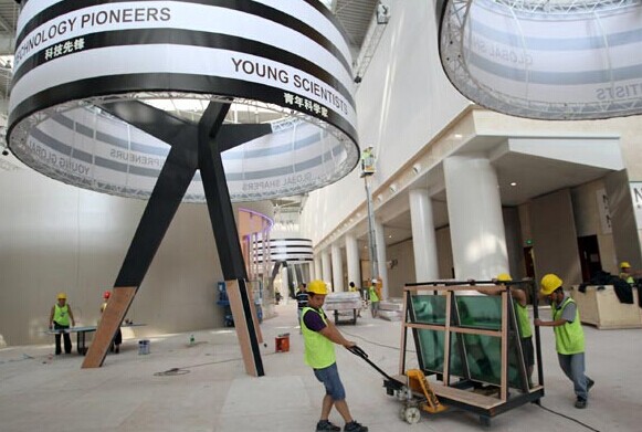 The venue for the 2014 Tianjin Summer Davos Forum is under preparation. [Photo/China Daily]  