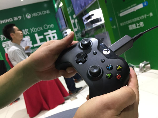 Microsoft Corp's Xbox One is pictured. [Photo by Liu Xin for China Daily]