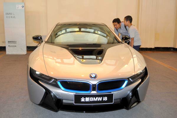   BMW owners consider themselves to be small and medium-sized business owners or senior management at multinationals with a positive attitude to life, living life to the full and being relatively discreet. YAN DAMING/CHINA DAILY  