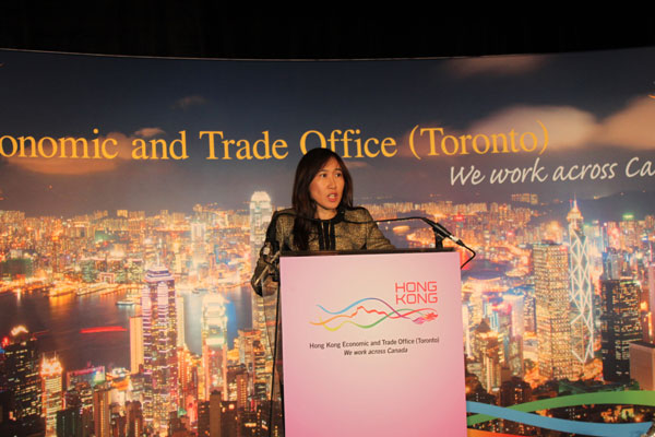 Gloria Lo, the director of the Hong Kong Economic and Trade Office in Toronto, makes a keynote speech at the Hong Kong Reception held on Tuesday in Toronto. [Li Na / China Daily]