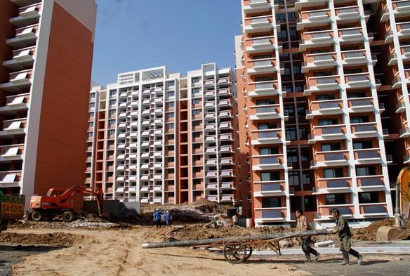 A property construction site in Nanjing, capital of Jiangsu province. (Photo/Provided to China Daily)