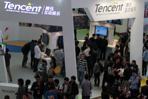 The booth of Tencent at an Internet culture expo in Beijing. The company will stop overseas commercial promotions through hard advertisements as WeChat's user growth has been plateauing in overseas markets.(Photo/provided to China Daily)
