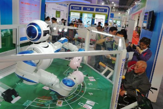 A robot on display during the 18th China Beijing International High-tech Expo in Beijing, May 13, 2015. (Photo/Xinhua)