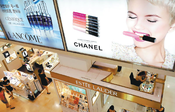 Global cosmetic brands can produce glitzy advertising displays, but they also need to study the Chinese market. (Photo provided to China Daily)
