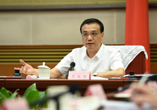 Chinese Premier Li Keqiang speaks at a conference in Beijing, June 12, 2015. (Photo/Xinhua)
