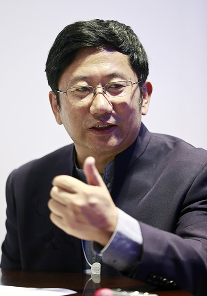 Xu Jinghong, chairman of Tsinghua Holdings