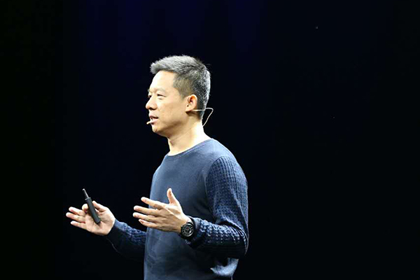 Jia Yueting, founder and CEO of LeTV Holdings at a press conference on October 27, 2015. (Photo provided to chinadaily.com.cn)