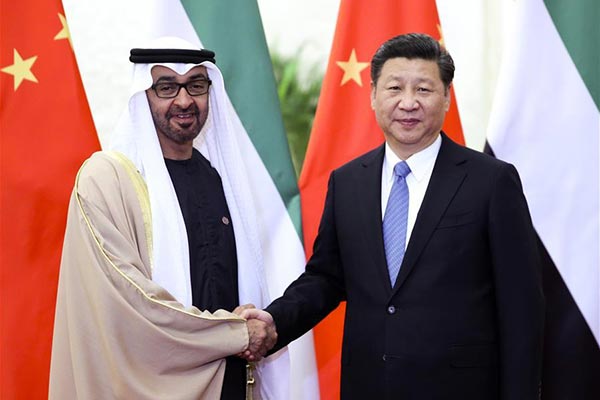 Chinese President Xi Jinping (R) meets with Sheikh Mohammed Bin Zayed Al-Nahyan, crown prince of Abu Dhabi of the United Arab Emirates, in Beijing, capital of China, Dec 14, 2015.(Photo/Xinhua)